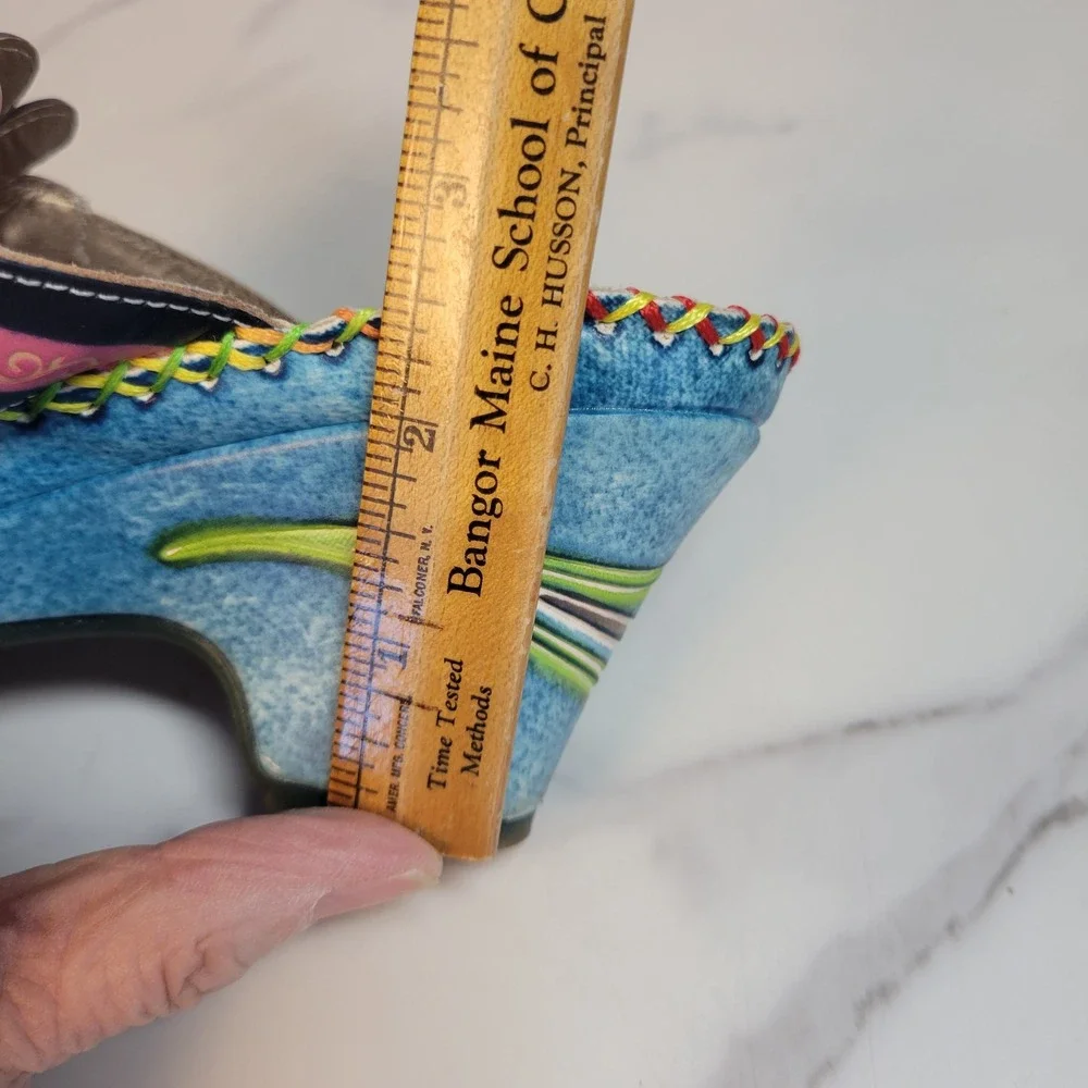 Elite by Corkys Bonsai Blue Leather Peacock Hand Painted Wedge Sandals Womens 6